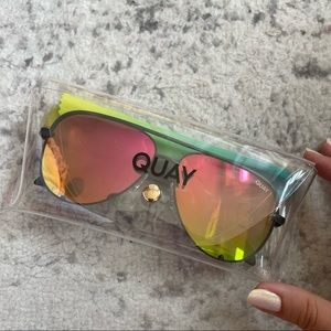 New Quay Australia The Playa Mirrored Aviator Sunglasses